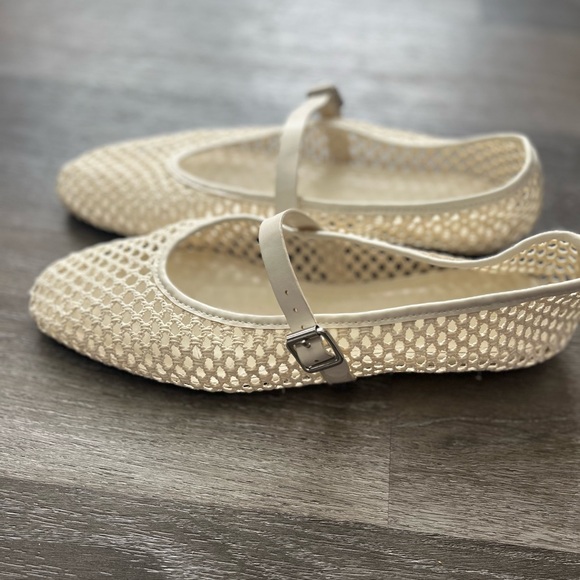 H&M woven Maryjane woven flats - Picture 5 of 6